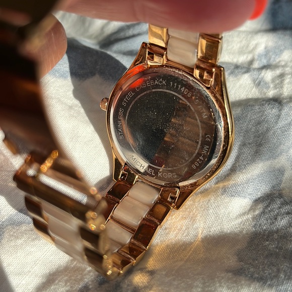 Michael Kors Runway MK4288 Women's Two Tone Stainless Steel Analog Watch - Picture 4 of 6